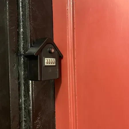 Appartement Casa San Vincenzo, Un Nido Nel Cuore Di Genova. *