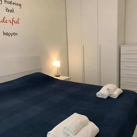 Apartment Casa San Vincenzo, Un Nido Nel Cuore Di Genova. Genua